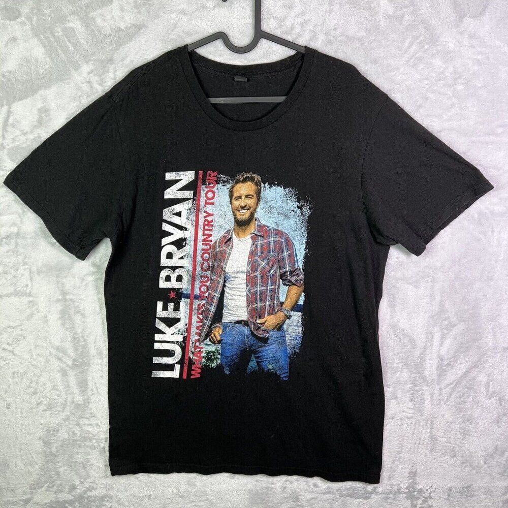 Luke Bryan T-Shirt Tour‎ Shirt Size Medium** Black What Makes You Country Tour